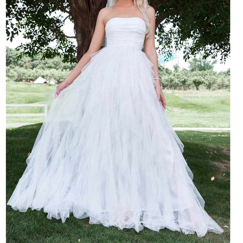 Luxe Tube Mesh Layered Flowy Party Formal Wedding Dress - Picture 8 of 14